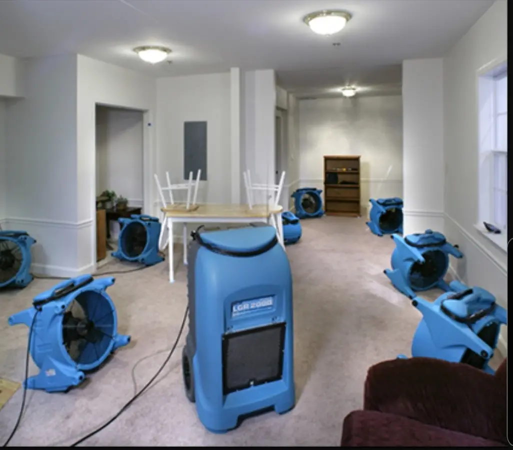 Air movers and dehumidifier setup for Water Damage Restoration in Cudahy